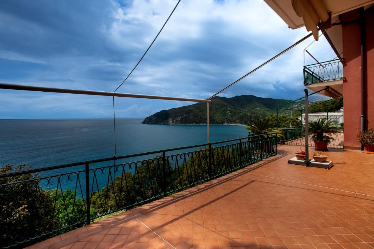 080 - La Villa Storica Il Vigneto 45B, Terrazza Sul Mare - Parcheggio Privato Gratis Moneglia Dış mekan fotoğraf